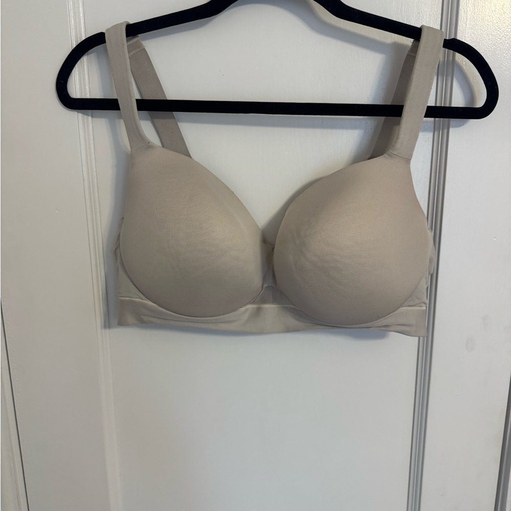 Cacique Tan Invisible Backsmoother with Molded Cups and Adjustable Straps
